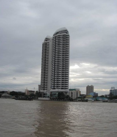 Chao Phraya Buildings BKK