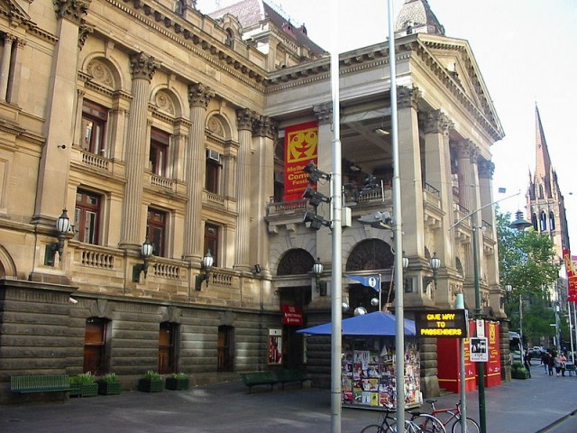 Melbourne City Hall, old buildings Melbourne
