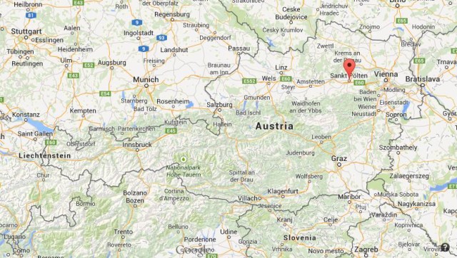 location Sankt Polten on map Austria