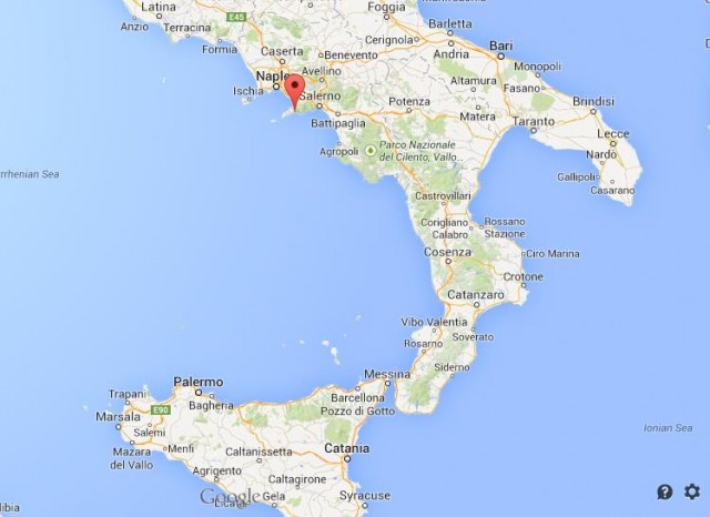 where is Positano map South Italy