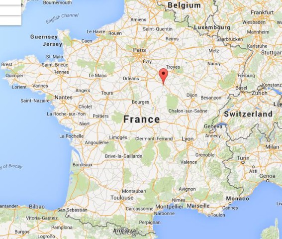 location Auxerre on map of France