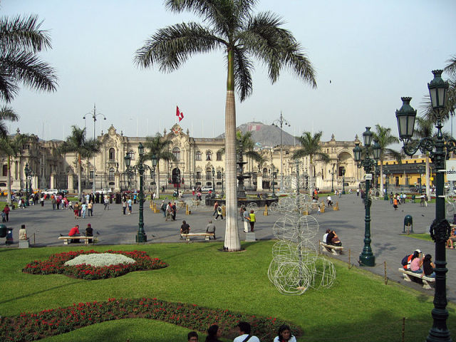 Plaza Mayor Lima Peru, Plaza Armas Lima