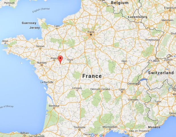 location Saumur on map France