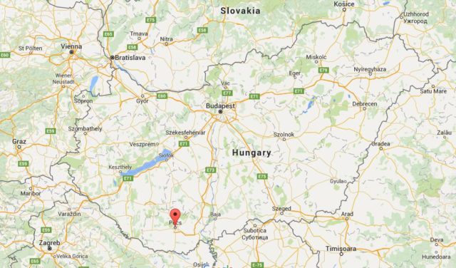 Location Pecs on map Hungary