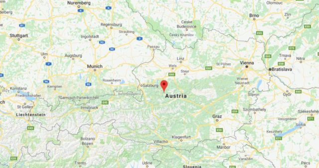 Where is Altaussee located on map of Austria