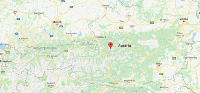 Where is Hoher Dachstein located on map of Austria