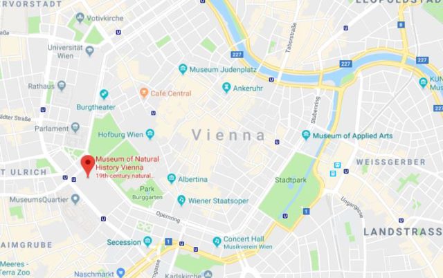 Where is Museum of Natural History located on map of Vienna
