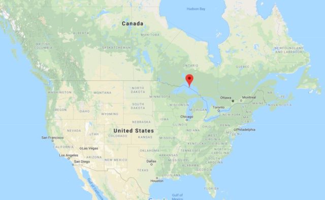 Where is Lake Superior located on map of Canada and USA