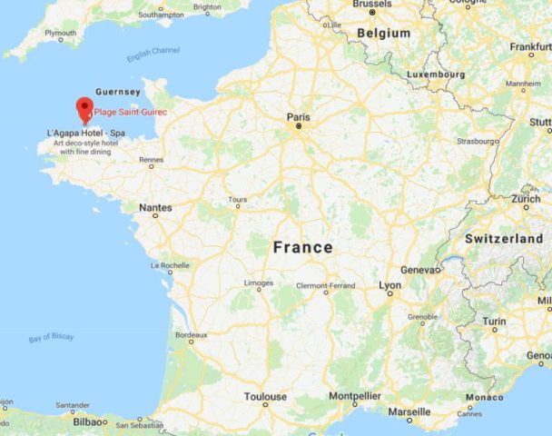 Where is Perros Guirec located on map of France