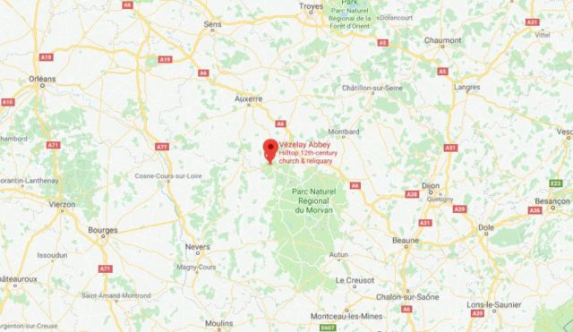 Where is Vézelay located