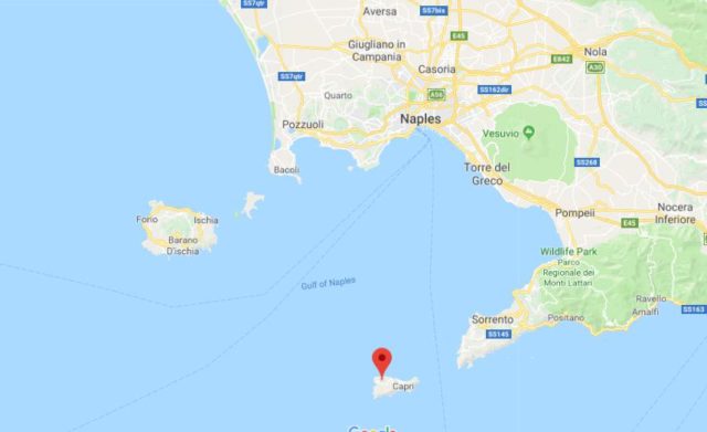Where is Anacapri located on map of Naples