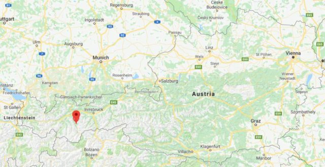 Where is Langenfeld located on map of Austria