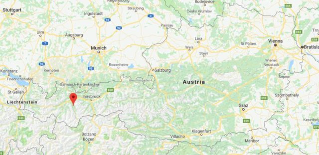 Where is Umhausen on map of Austria