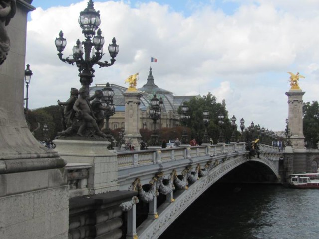 Pont Alexandre III in Paris | World Easy Guides